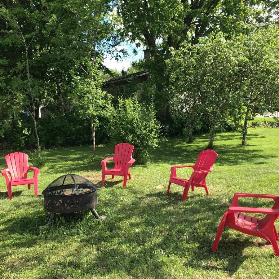 La Maison Du Village, Spa Shawinigan Eksteriør billede