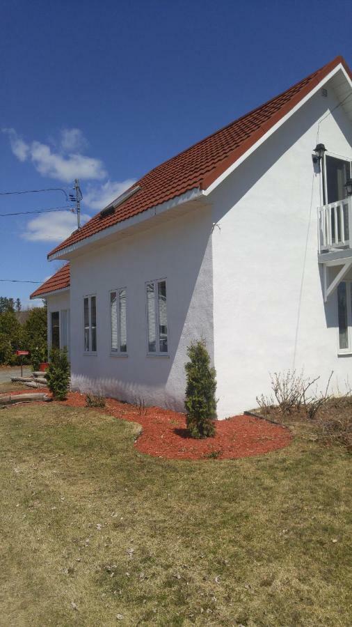 La Maison Du Village, Spa Shawinigan Eksteriør billede
