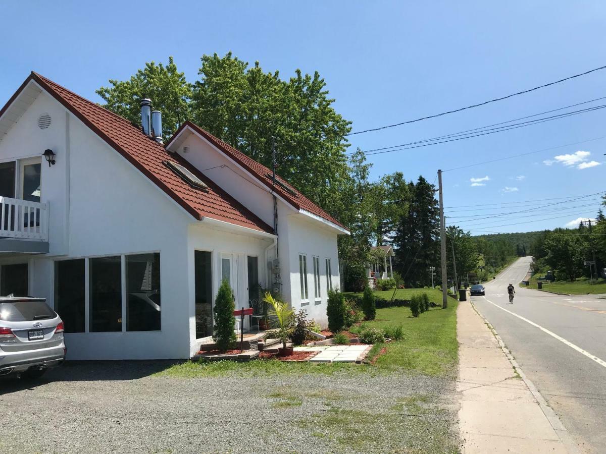 La Maison Du Village, Spa Shawinigan Eksteriør billede